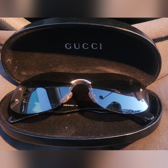 Gucci Vintage Rimless Shield Sunglasses Y2K